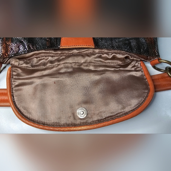 MALINI MURJANI EXOTIC HOBO POCKET LEATHER SHOULDER BAG SILVER BLACK ORANGE - Picture 13 of 16